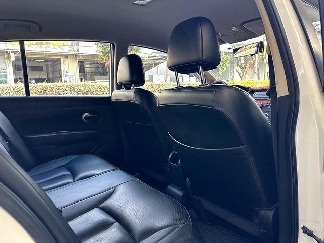 NISSAN日產 TIIDA  第15張相片