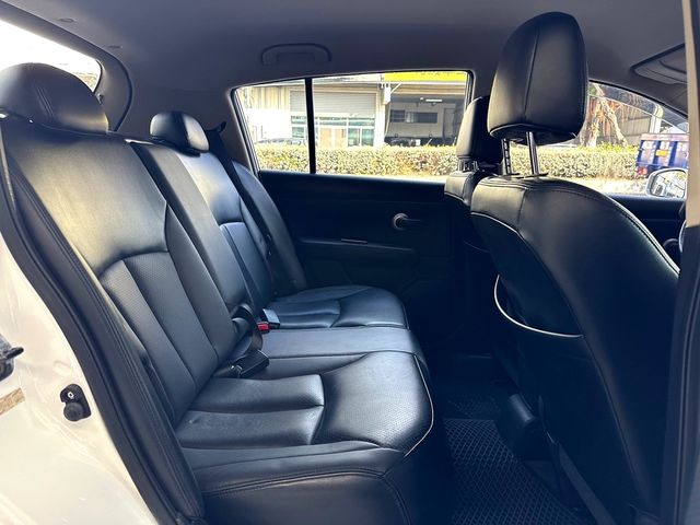 NISSAN日產 TIIDA  第16張相片