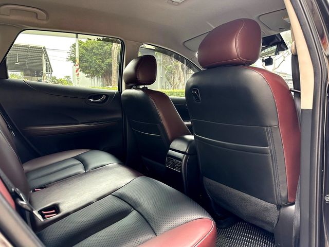 NISSAN日產 TIIDA  第15張相片