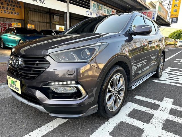 HYUNDAI現代 SANTA FE  第1張相片