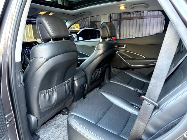 HYUNDAI現代 SANTA FE  第15張相片