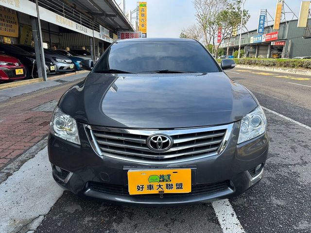 TOYOTA豐田 CAMRY  第3張相片