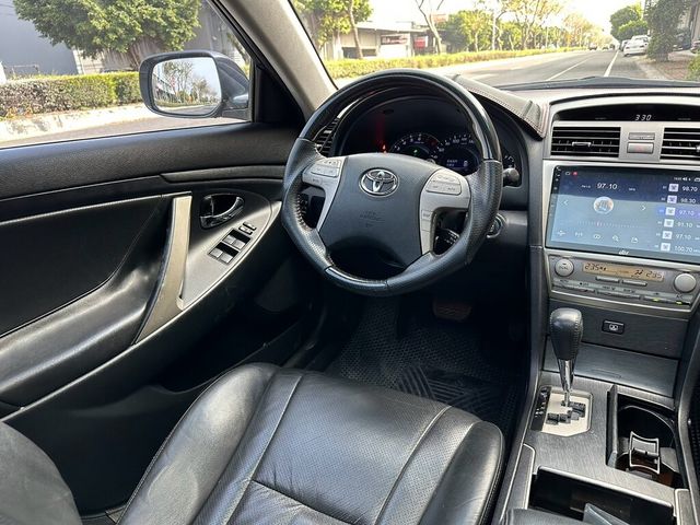 TOYOTA豐田 CAMRY  第13張相片