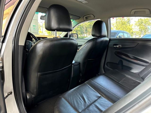 TOYOTA豐田 ALTIS  第21張相片