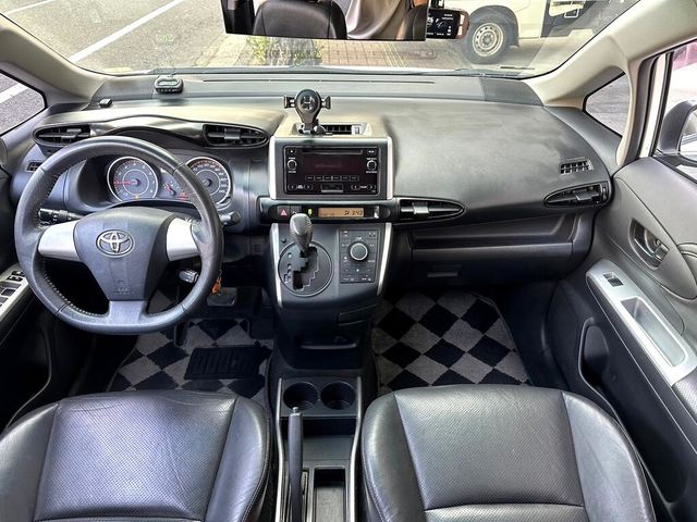 TOYOTA豐田 WISH  第5張相片