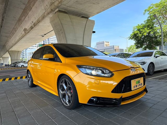 FORD福特 FOCUS ST  第3張相片