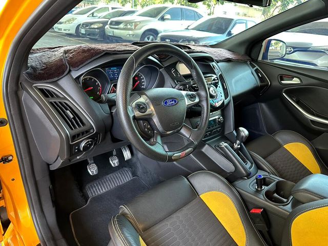 FORD福特 FOCUS ST  第10張相片