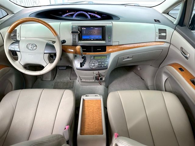 TOYOTA豐田 PREVIA  第6張相片