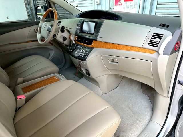 TOYOTA豐田 PREVIA  第11張相片
