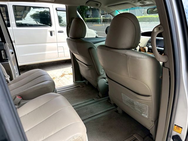 TOYOTA豐田 PREVIA  第15張相片