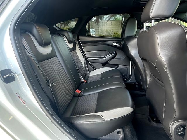 FORD福特 FOCUS ST  第17張相片