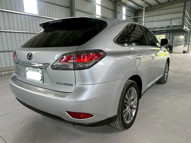 LEXUS凌志 RX450H  第4張相片