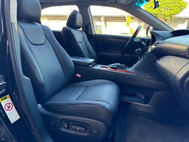 LEXUS凌志 RX450H  第9張相片