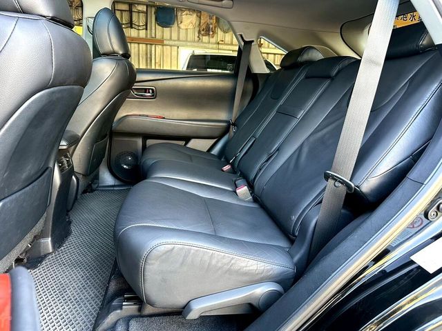 LEXUS凌志 RX450H  第11張相片