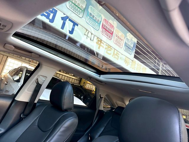 LEXUS凌志 RX450H  第16張相片