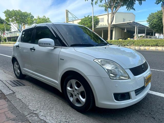 SUZUKI鈴木 SWIFT  第3張相片