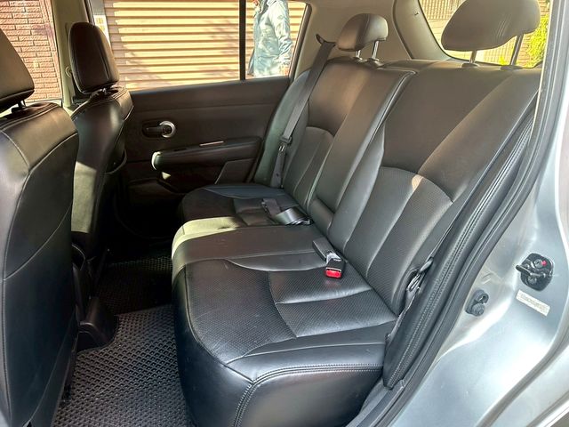 NISSAN日產 TIIDA  第11張相片