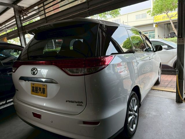 TOYOTA豐田 PREVIA  第4張相片