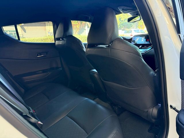 TOYOTA豐田 C-HR  第15張相片