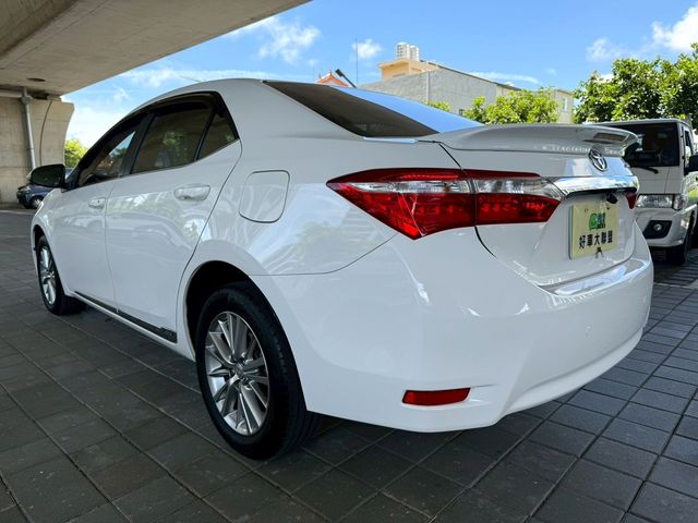 TOYOTA豐田 ALTIS  第4張相片