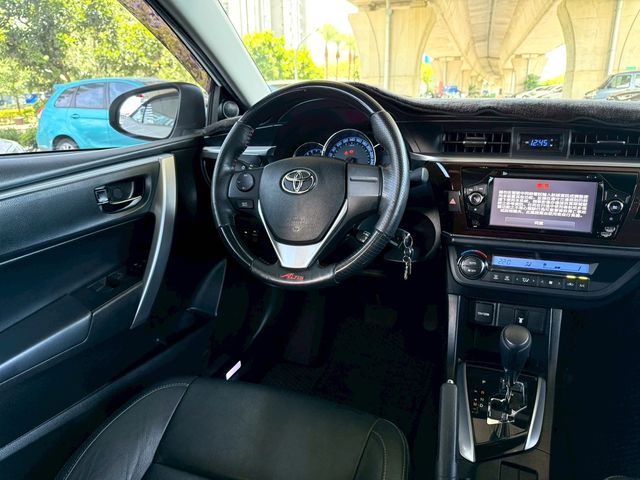 TOYOTA豐田 ALTIS  第7張相片