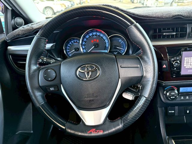 TOYOTA豐田 ALTIS  第17張相片