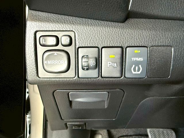 TOYOTA豐田 ALTIS  第18張相片