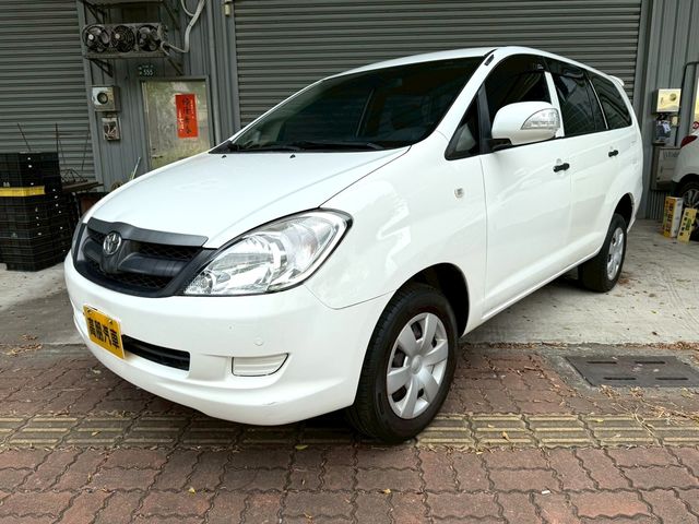 TOYOTA豐田 INNOVA  第3張相片