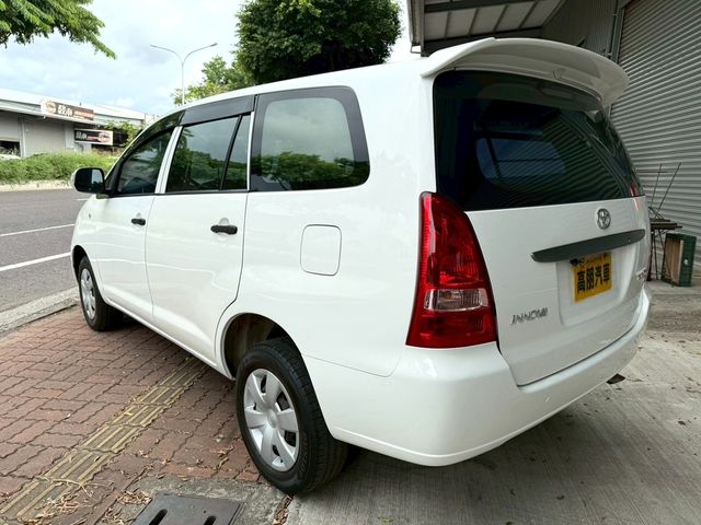 TOYOTA豐田 INNOVA  第4張相片