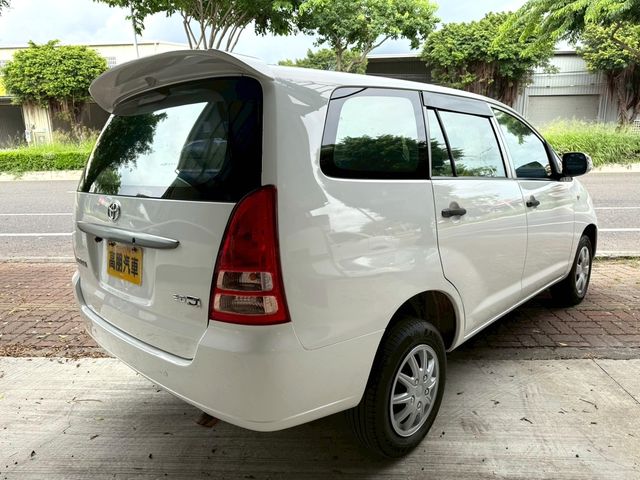 TOYOTA豐田 INNOVA  第5張相片