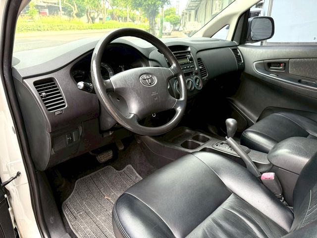 TOYOTA豐田 INNOVA  第9張相片