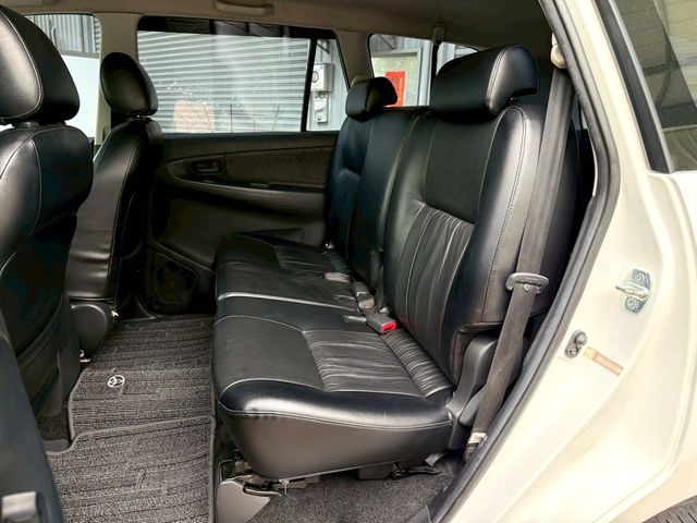 TOYOTA豐田 INNOVA  第15張相片