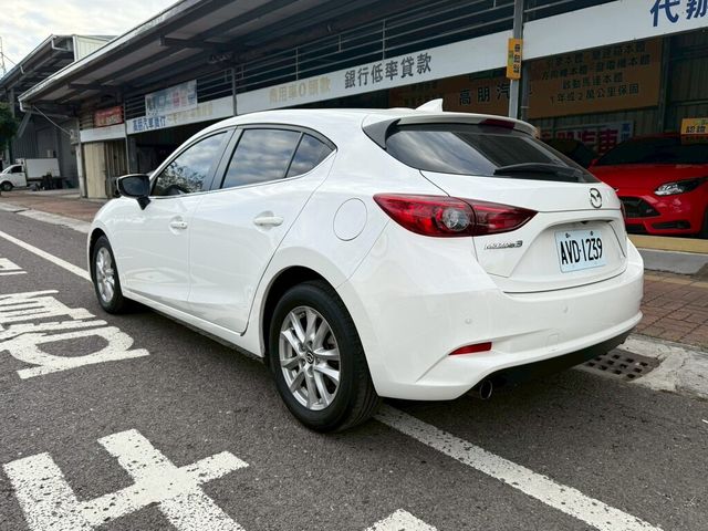 MAZDA馬自達 MAZDA 3  第4張相片