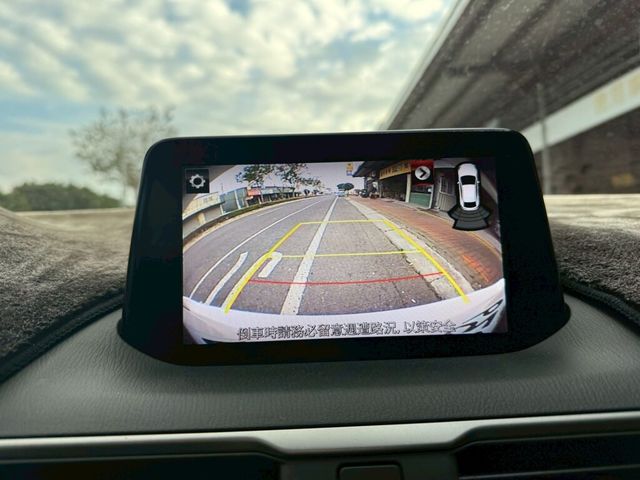 MAZDA馬自達 MAZDA 3  第11張相片