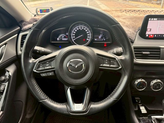 MAZDA馬自達 MAZDA 3  第14張相片
