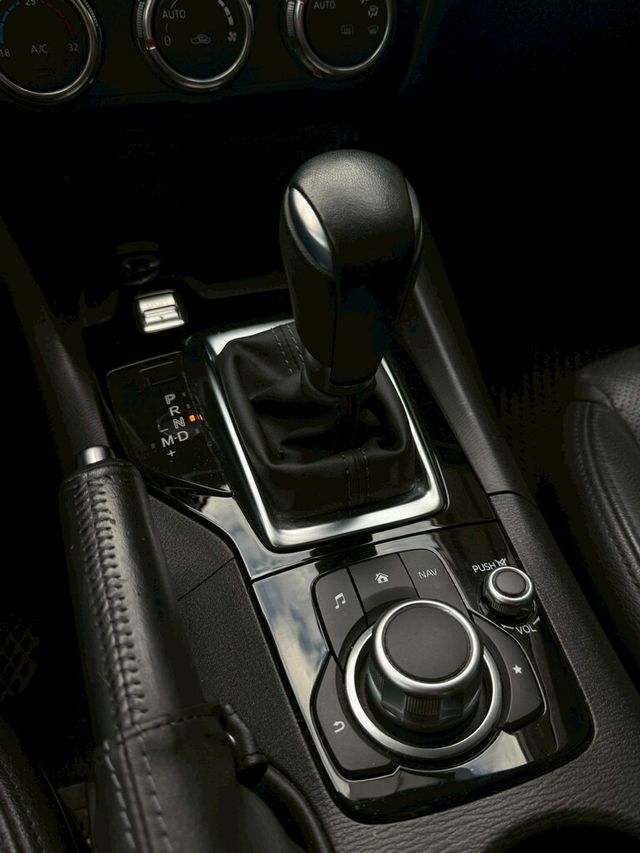 MAZDA馬自達 MAZDA 3  第15張相片