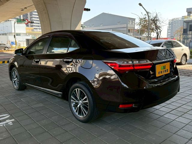 TOYOTA豐田 ALTIS  第4張相片