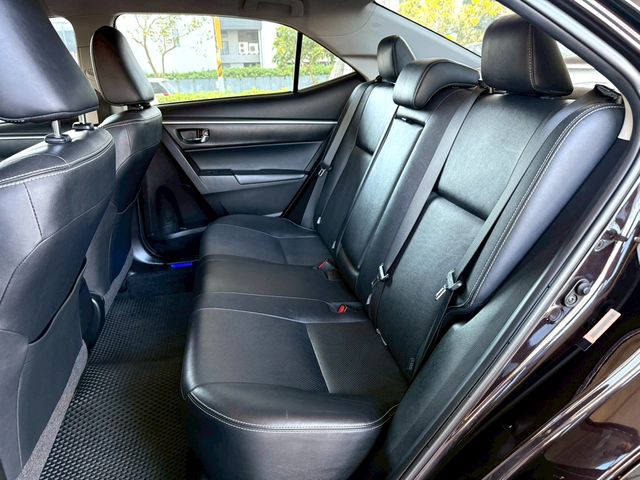 TOYOTA豐田 ALTIS  第14張相片