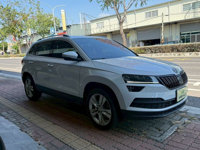 SKODA司科達 KAROQ  第2張相片