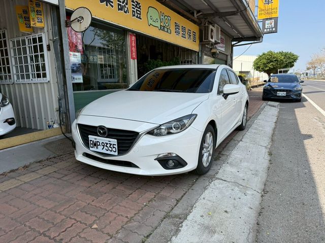 MAZDA馬自達 MAZDA 3  第1張相片