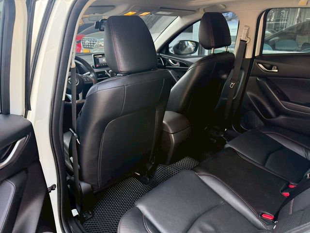 MAZDA馬自達 MAZDA 3  第9張相片