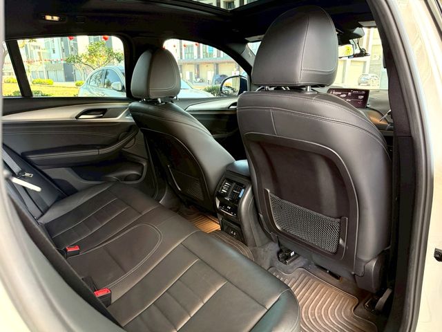 BMW寶馬 X4 XDRIVE30I  第16張相片