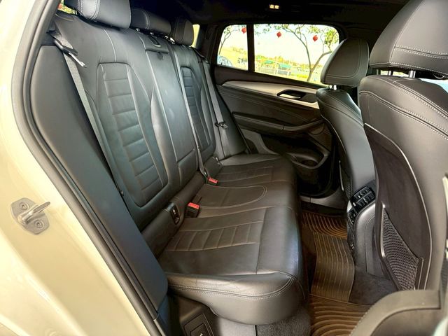 BMW寶馬 X4 XDRIVE30I  第17張相片