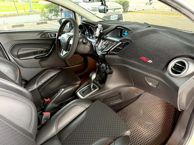 FORD福特 FIESTA  第11張相片