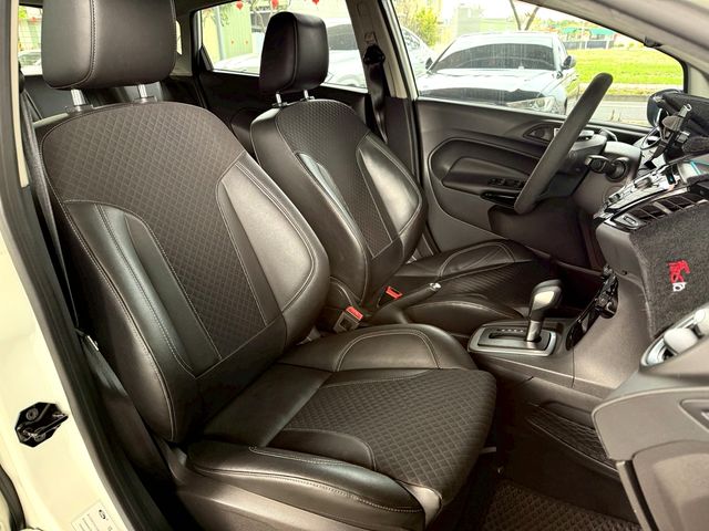 FORD福特 FIESTA  第12張相片