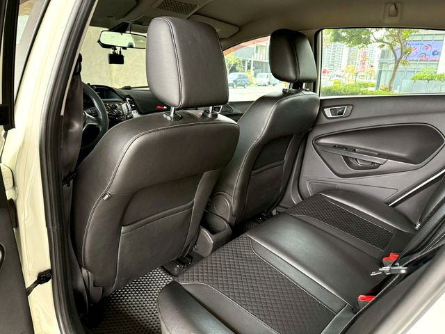 FORD福特 FIESTA  第13張相片