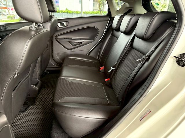 FORD福特 FIESTA  第14張相片
