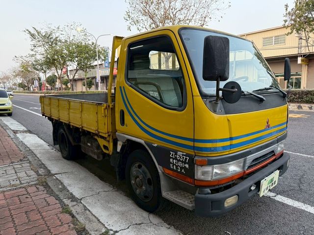 MITSUBISHI三菱 CANTER  第3張相片