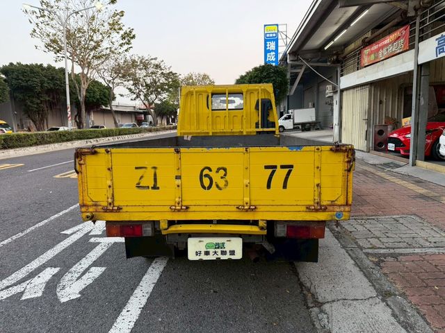 MITSUBISHI三菱 CANTER  第4張相片