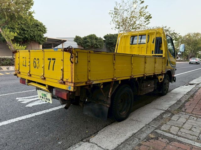 MITSUBISHI三菱 CANTER  第6張相片